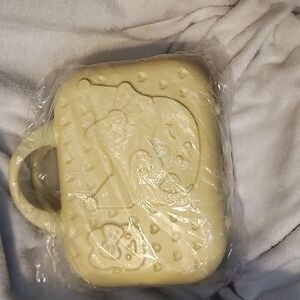 Hello Kitty Cosmetic Case